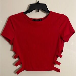 3/$15. Médium Red Short Sleeve Top
